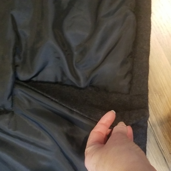 ABERDEEN COLLECTION 80% Wool Gray Overcoat - Picture 10 of 15